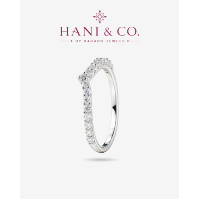 HANI&CO Crown V-Shaped Chevron Diamond Ring