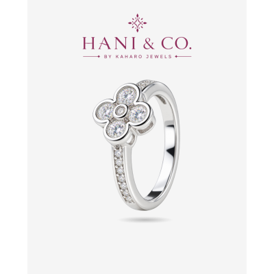 HANI&CO - Clara Petal Diamond Ring